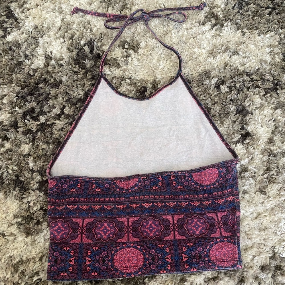 Pattern Halter Backless Top - Picture 3 of 4
